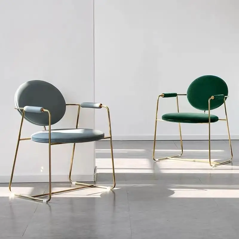 

Итальянский дизайнерский стул, скандинавский обеденный стул, легкое роскошное высококлассное постмодернизированное минималистичное крес...