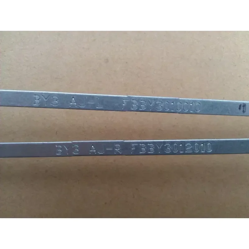 Поворотный шарнир экрана для Toshiba C800 C805 L800 L805 C840 C845 L840 (art.: 3920dca5c20ae) - 3920dca5c20ae