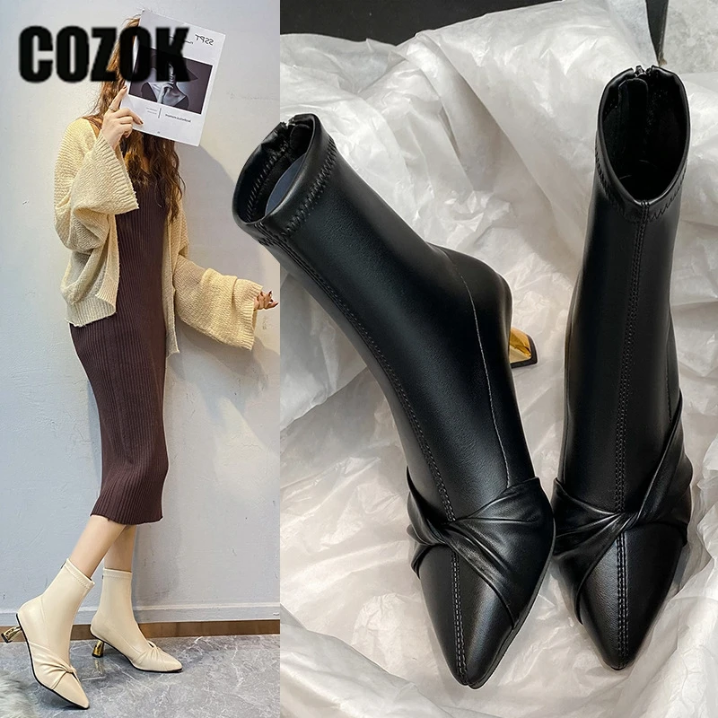 

Женские Модные кожаные ботинки на низком каблуке, с острым носком и молнией