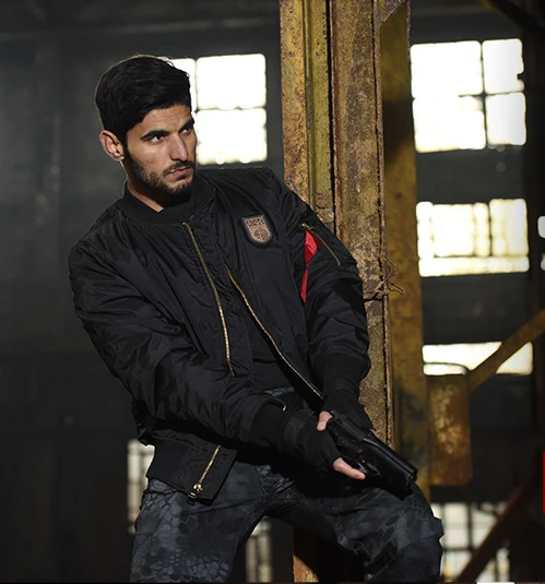 Куртка-бомбер мужская тактическая Бомбер на молнии с несколькими карманами