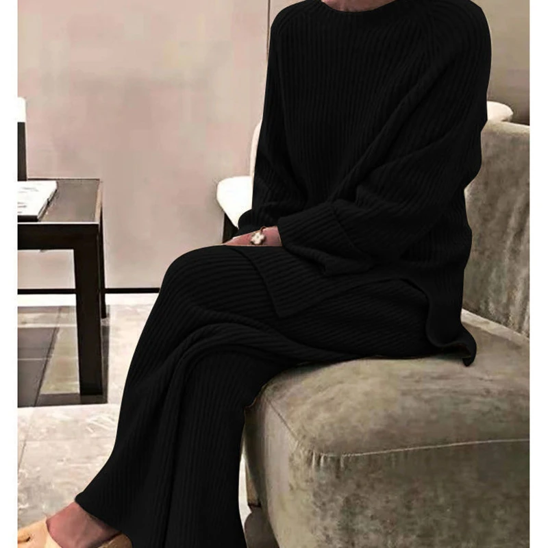 

2022Classic Long Sleeved Solid Color Knitted Casual and Versatile Commuting Out of the Street Knitted two-piece Sweater