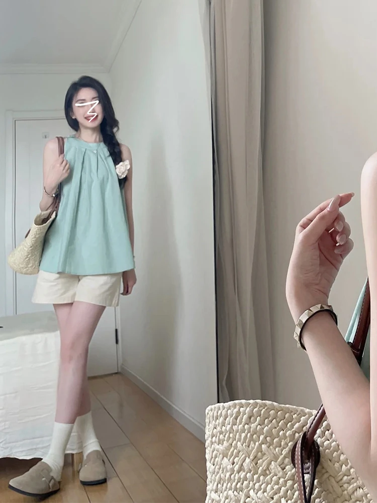 Женская рубашка без рукавов свободная в складку с эффектом допамина летний сезон