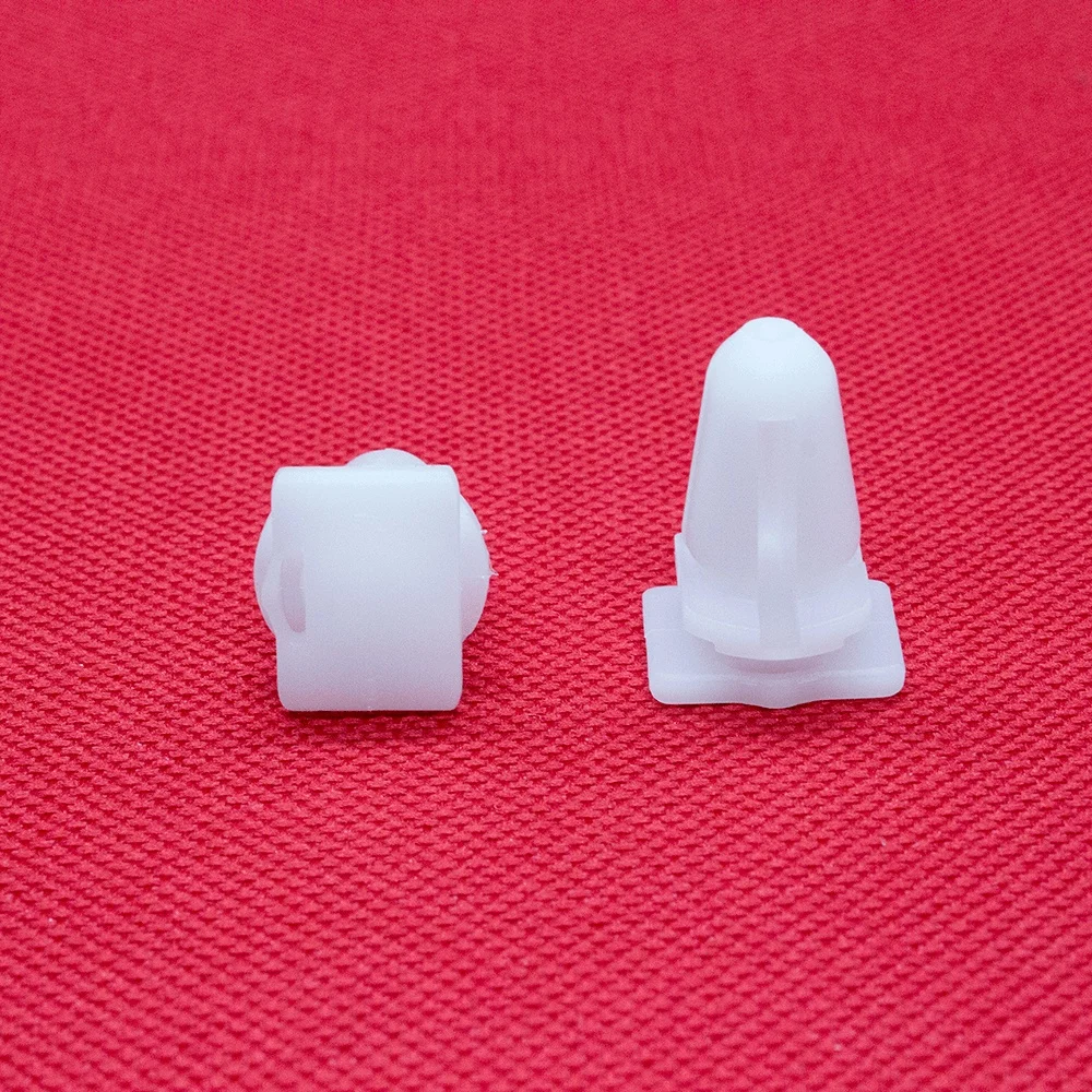 

Клипса для отделки порога двери BMW 51471840961 10 шт.