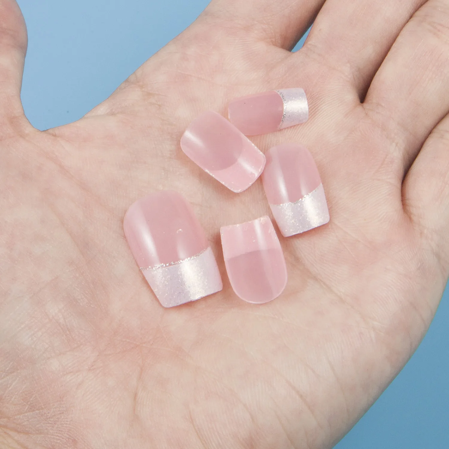 Получите низкую среднюю цену приобретая нажимные накладные ногти оптом 24