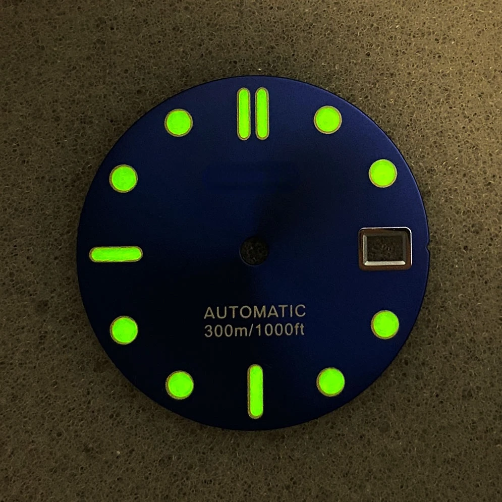 S Modified Dial 28.5mm Watch Dial Coated with Sun Grain/matte Lettering Green Glow Fit NH35/364R Movement