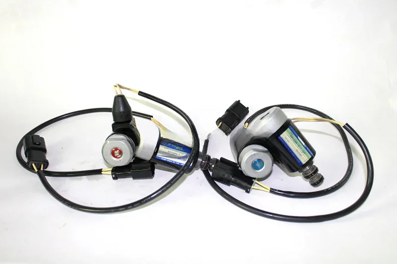 Аксессуары для экскаватора электромагнитный клапан 203-60-62161 21-60-72100