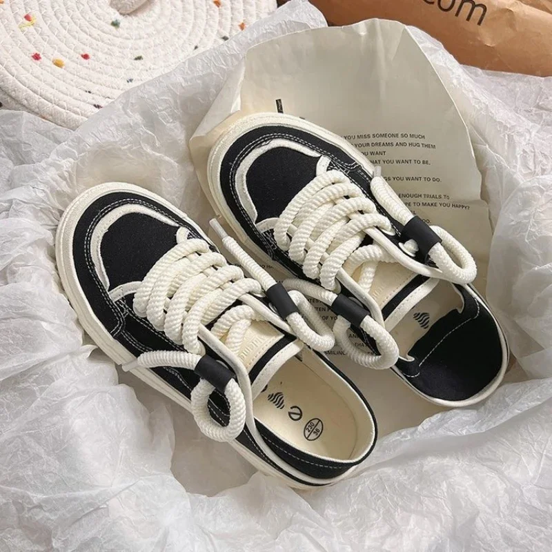 

Female Sport Shoes Fashion Women Sneakers Casual Platform Women's Canvas Shoes Lace-Up Ladies Flats Trainers Zapatillas Mujer