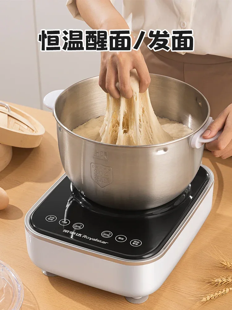 Полностью автоматический бытовой тестомес — маленькая интеллектуальная машина