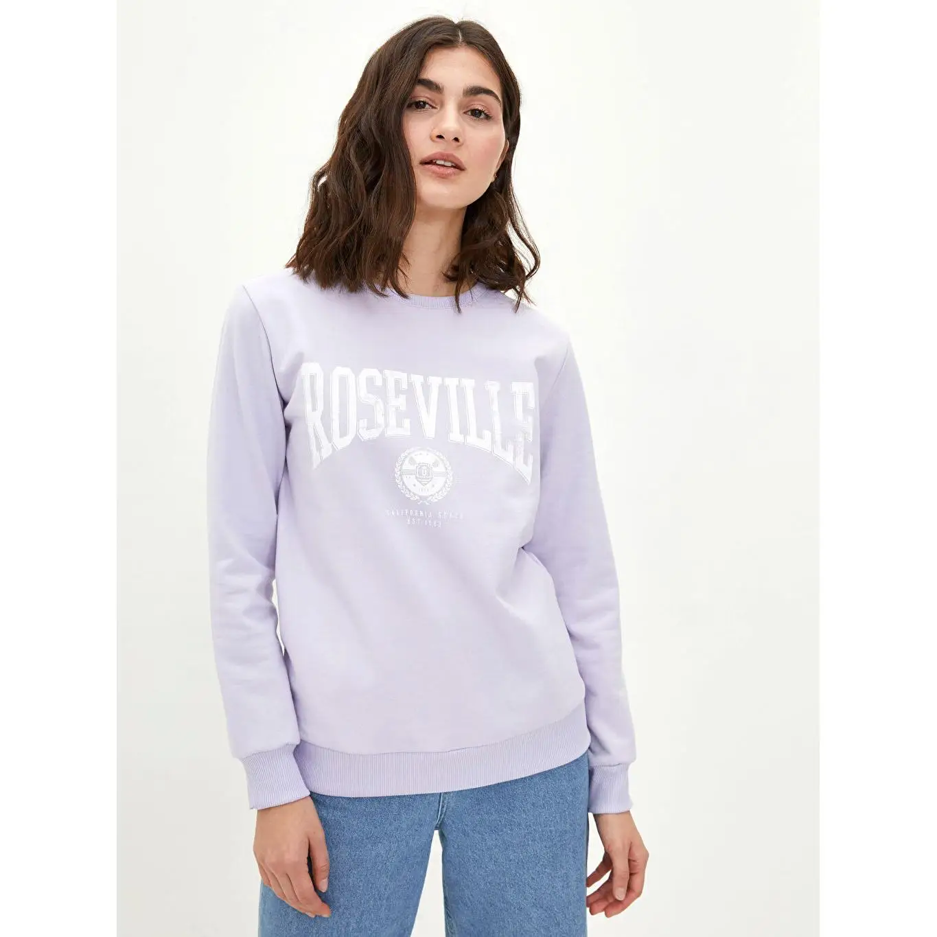 Свитшот женский с длинным рукавом и принтом |