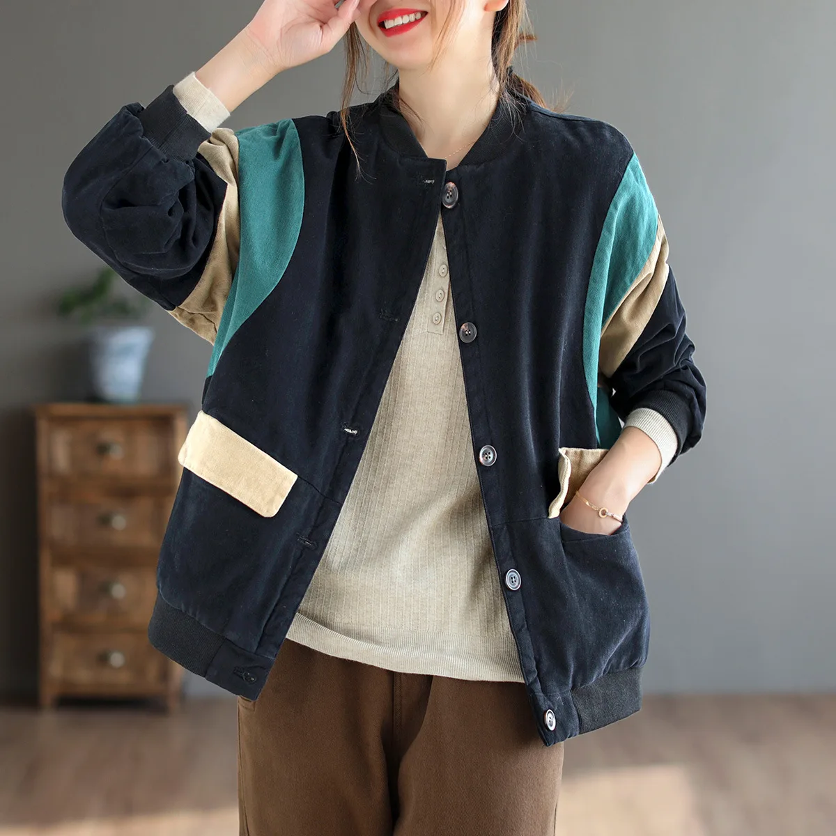 Retro twill brushed winter new  women's color-blocking wide padded jacket  clothing  coat women  Cotton  Solid  Winter
