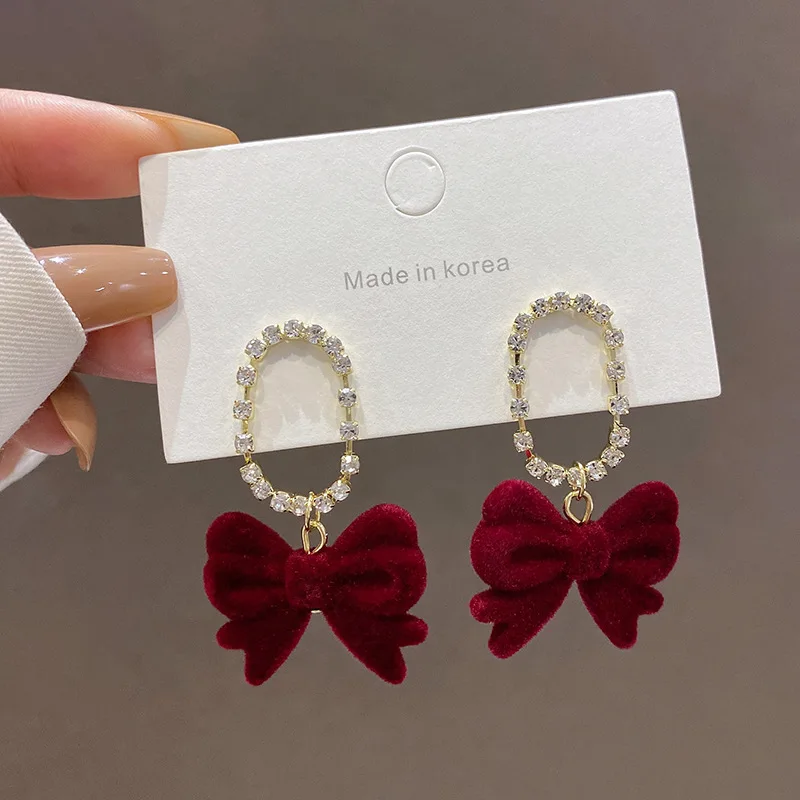 

S925 Silver Needle Autumn Winter Red Bow Stud Temperament Flocking Earrings Simple Oval Diamond Zircon Plush Earring Gifts