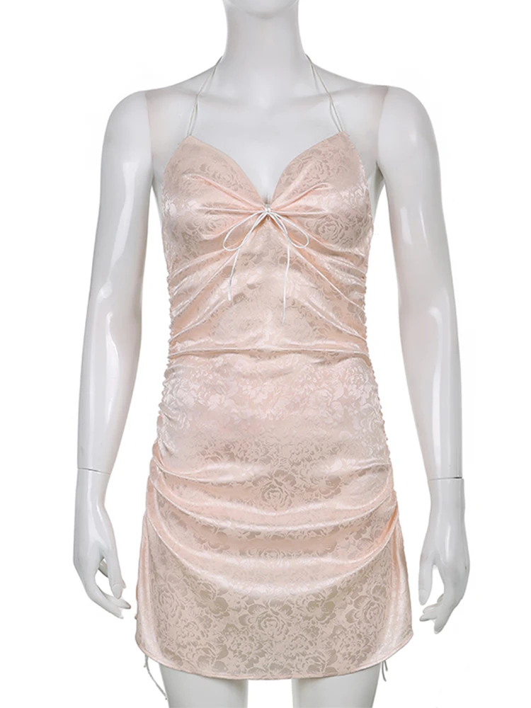 Женское жаккардовое мини-платье на бретельках с V-образным вырезом и открытой