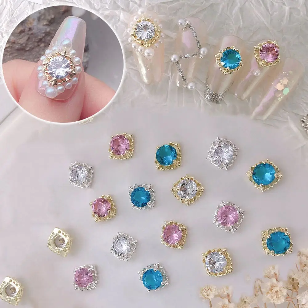 

Nail Art Color Big Zircon Shining Light Luxury Big Diamond Decoration Exquisite Hollow Metal Texture Bridal Nail Jewelry