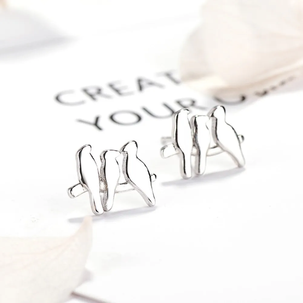 

Sterling Silver Cute Little Swallow Stud Earrings Plain Silver Woman Simple Three Little Bird Branches Ear Ornaments