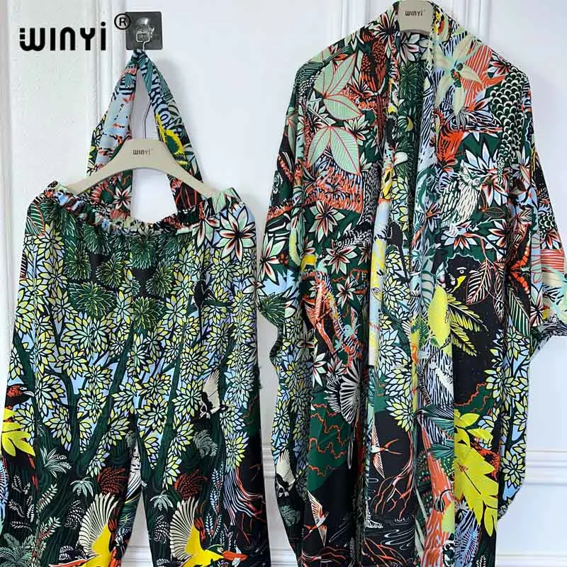 Костюм с длинным кардиганом и брюками широкими штанинами