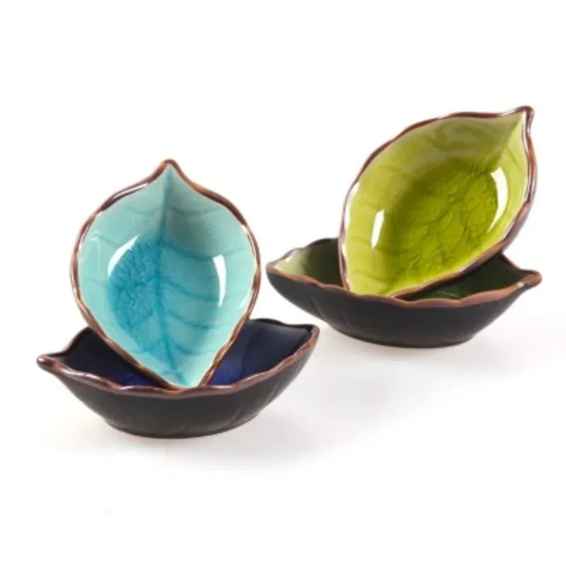 

Керамическая миска для соуса Leaf 10x7,5x3 см