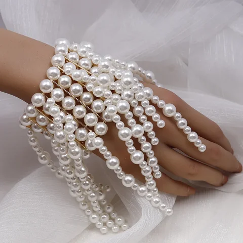 Многослойный белый жемчужный браслет