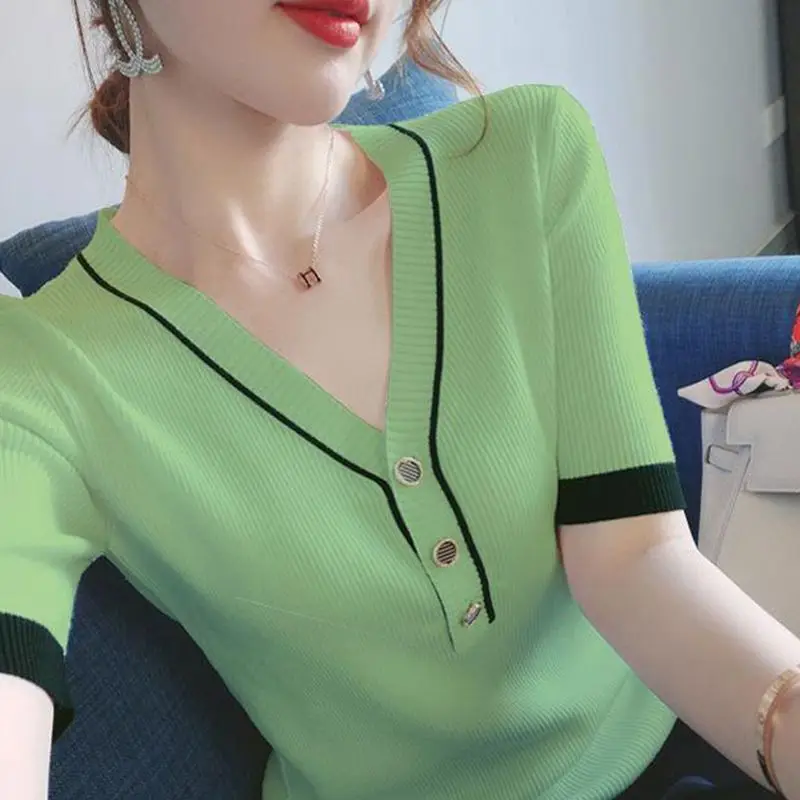 Футболка женская трикотажная с коротким рукавом тонкий облегающий