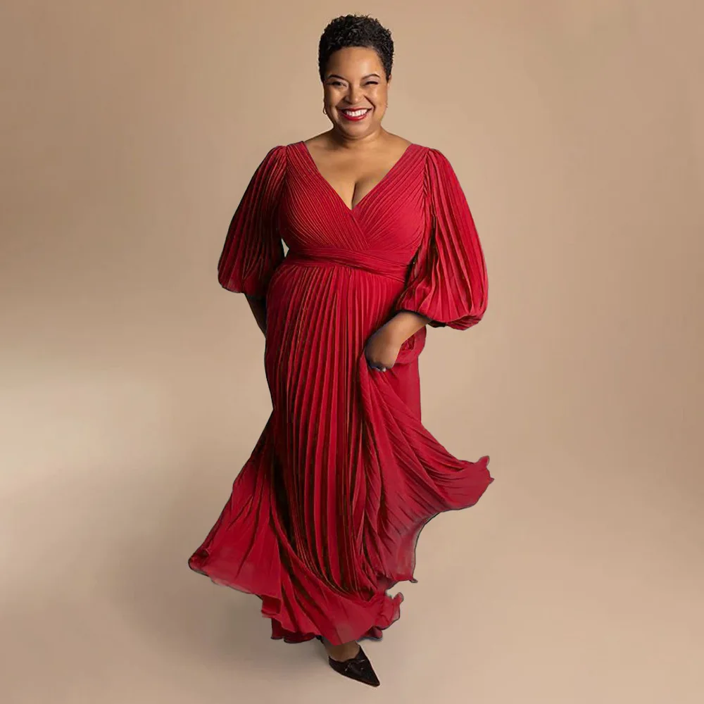 Рисунок 2 - Женское вечернее платье с V-образным