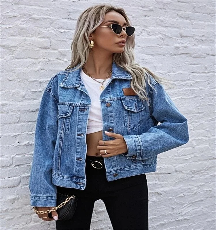 

2023New Denim jacket,Spring/Summer New Loose Fashion Style Wash Water Blue Denim Coat Women