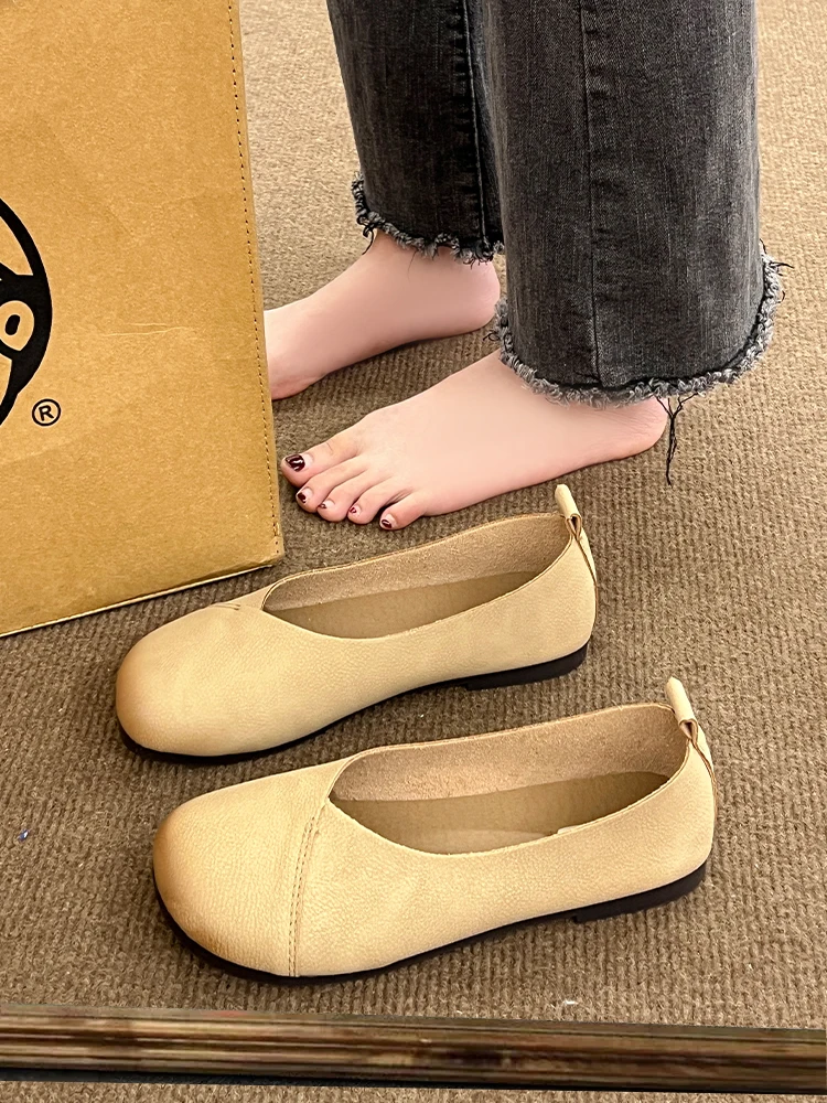 

Soft Slip On Shoes For Women Low Heels Female Footwear Autumn Slip-on Grandma Comfortable Dress New Fall Basic Rome PU TPR