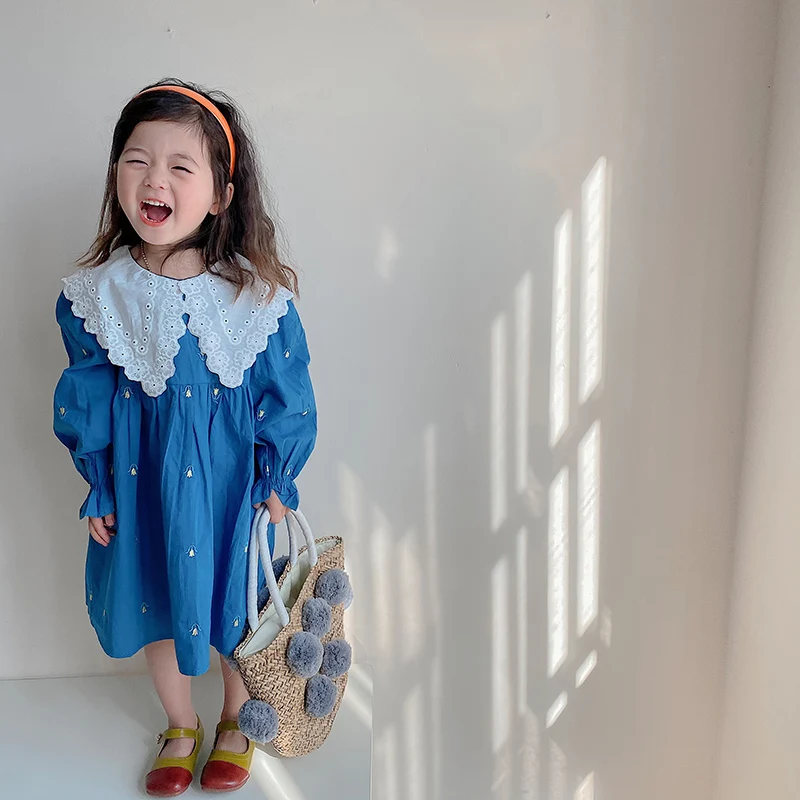 

Демисезонное платье для девочек, детское длинное платье, детская одежда, модное Хлопковое платье с цветочной вышивкой и кружевным воротник...