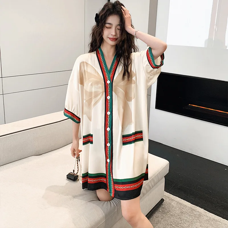 V-neck Stain Pajamas for Women Nightwear Silk Nightgown Five-point Sleeve Thin V-neck Cardigan Loose Sexy Sleepwear Night Gown