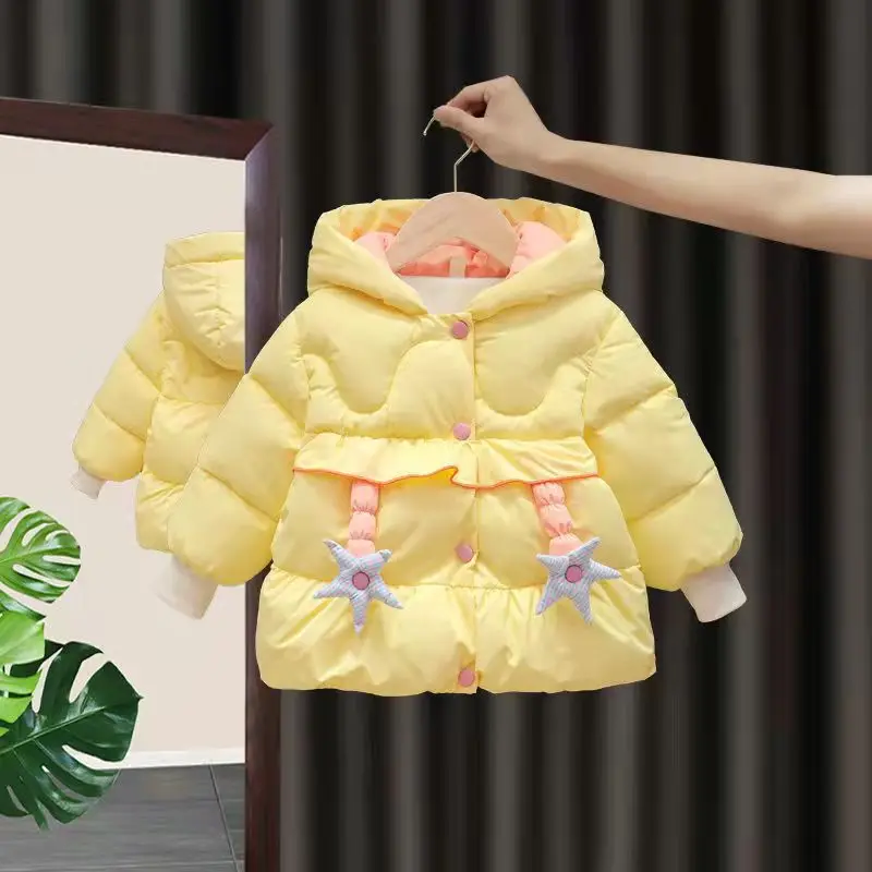 

Детская стеганая куртка для девочек