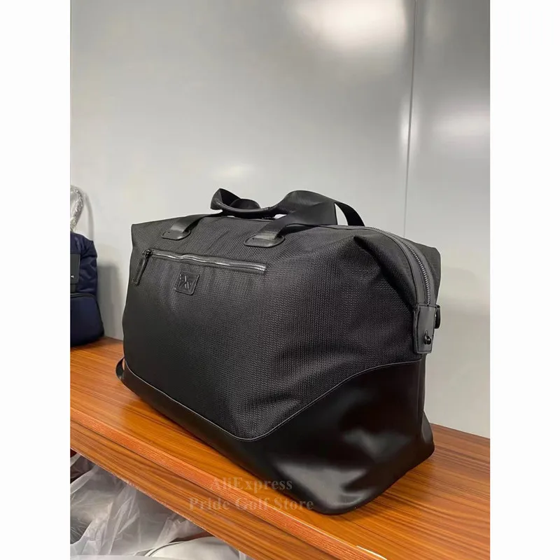 2023 New Golf Bag Skull 26 Black Golf stand Bag Package Boston Men Golf Pack Bag Outdoor Travel Sports Band Bag