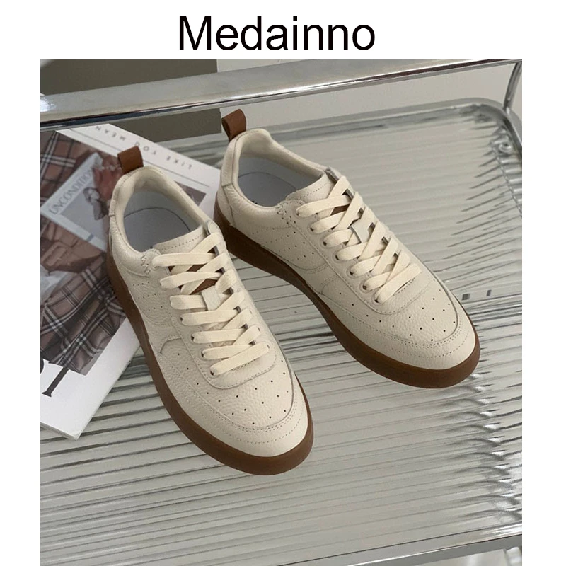 

Modelutti New 2023 Women Fashion Genuine Leather Flat Lacing Shoes Casual Versatile Breathable Sneakers Commute Shoe Female Chic