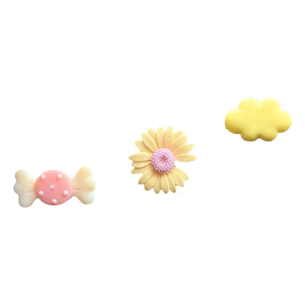 

Car Fragrance 3Pcs/Set Daily Anti-dust Mini Candy Flower Cloud Design Car Outlet Perfume Clip for Decoration