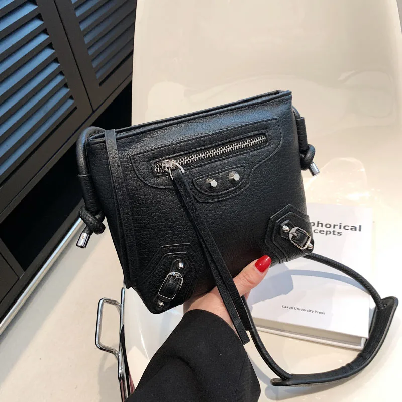 

Solid color Design Shoulder Bags for Women Leather Female 2023 Trend Fashion Crossbody Bag Luxury Brand Handbags and Purses