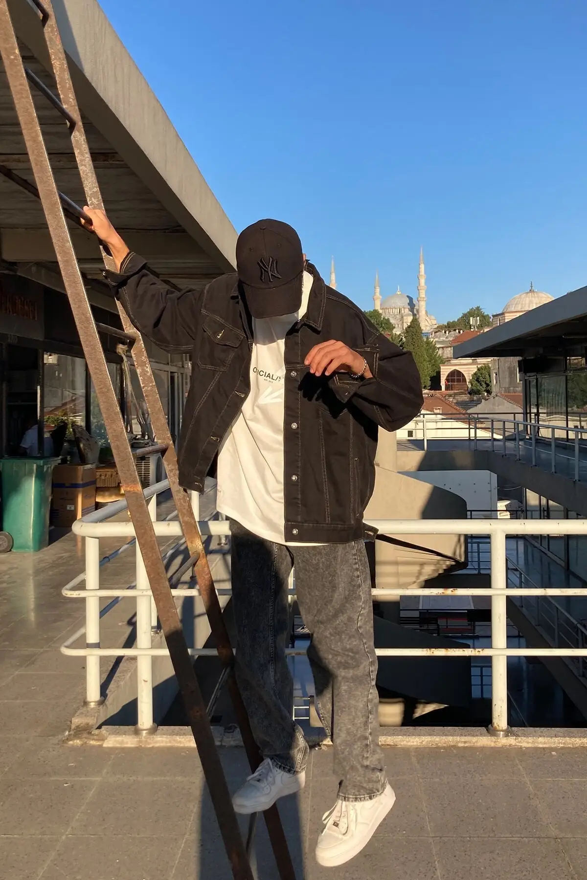 

Женская модная джинсовая куртка, джинсовая куртка черного цвета