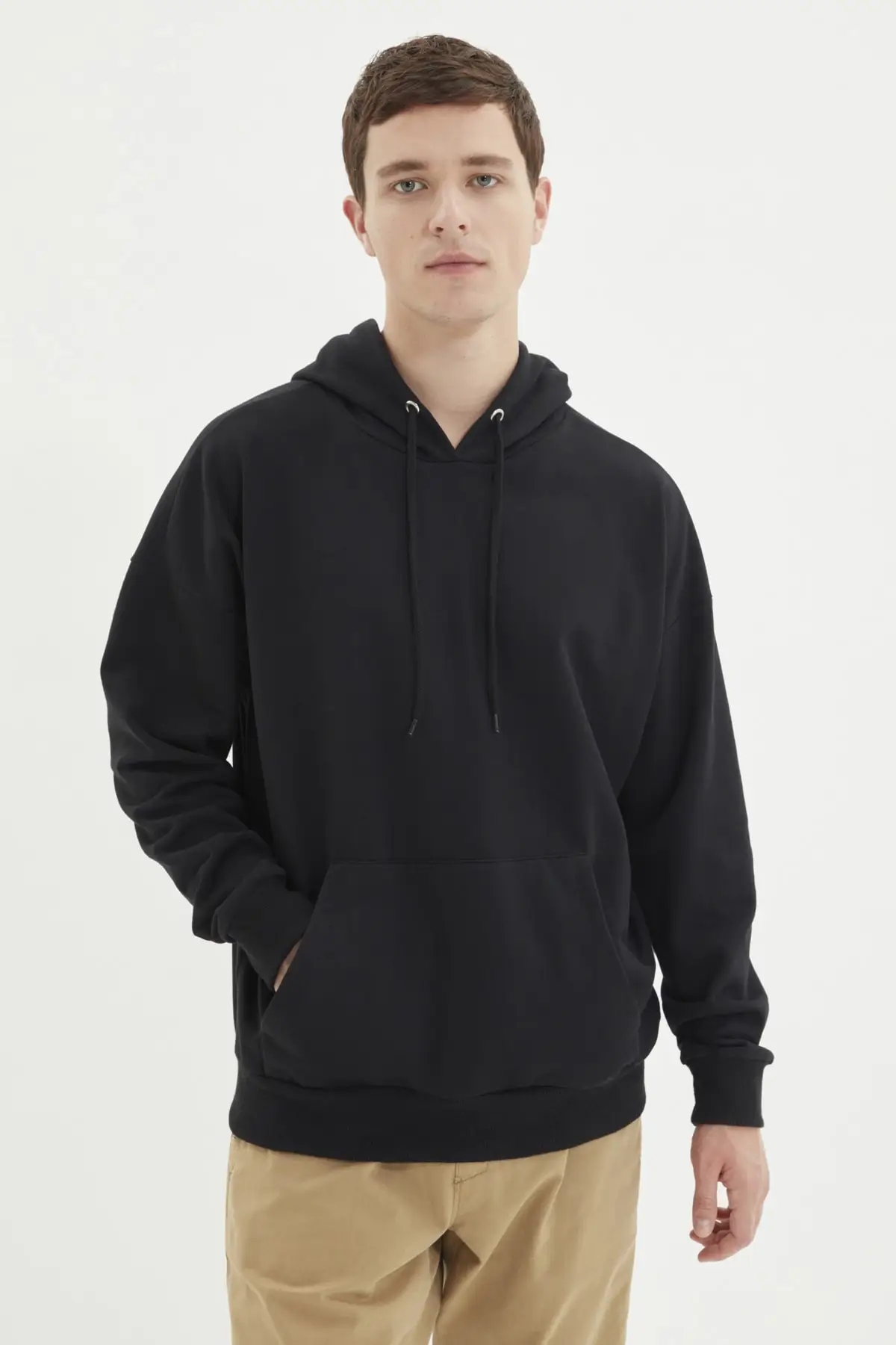 

Trendyol Men Oversize Long Sleeve Hooded Printed Sweatshirts TMNAW22SW0969