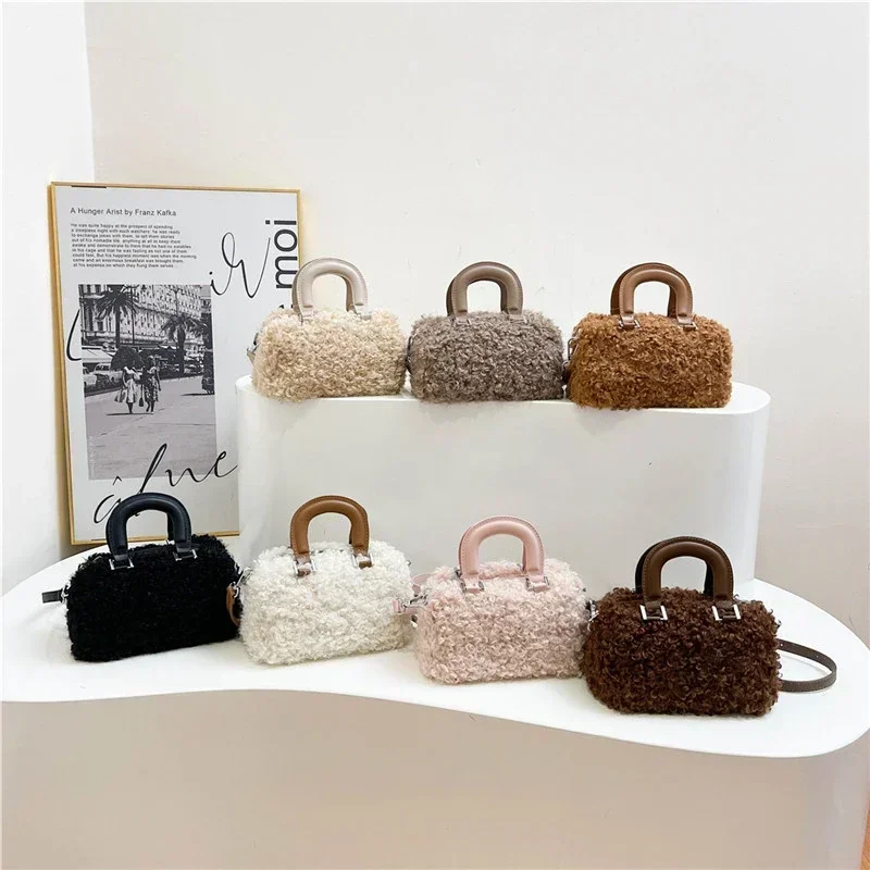 Осенне-зимняя бархатная универсальная сумка через плечо 2024 новая мода большая