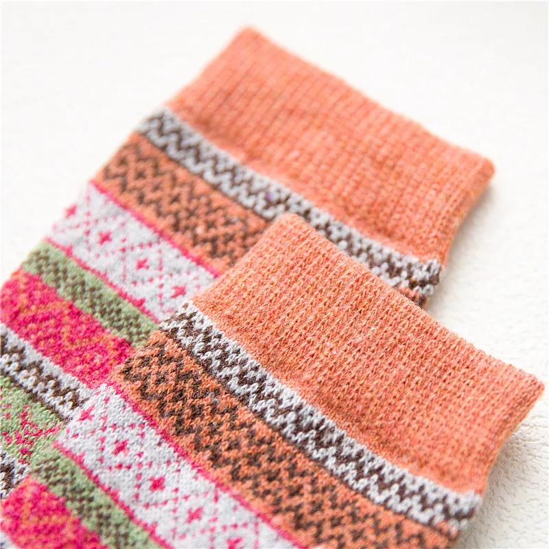 5 Pairs Casual Wool Women Socks Warmer Thermal Thicken Winter Cashmere Snow Kawaii Cute Girls Socks Pack