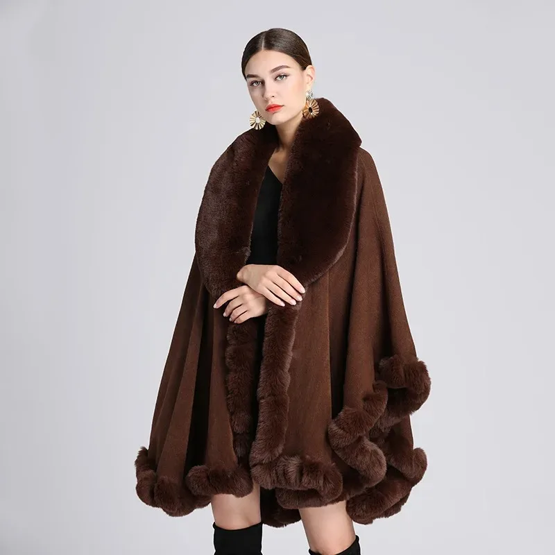 

New Europe America New Imitation Otter Rabbit Fur Collar Hooded Imitation Cashmere Loose Ponchos Women Capes Beige Cloak 2023