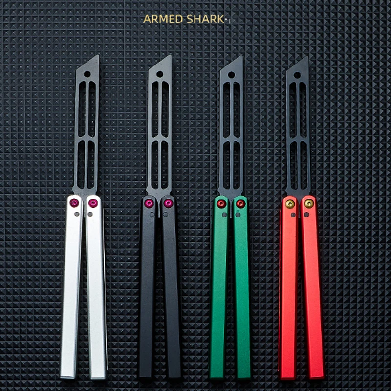 War Shark's new version of the second generation squid butterfly knife (crown balisong) fancy shaft sleeve throwing knife withou