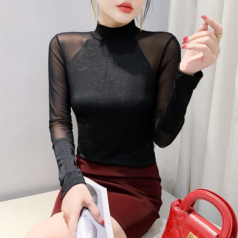 Женская футболка с принтом