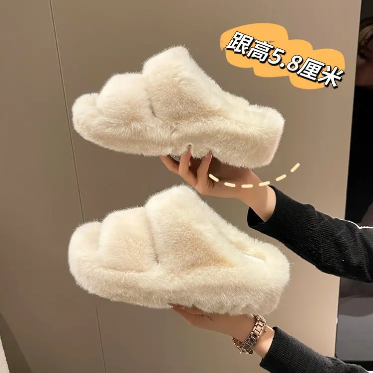 

House Slippers Platform Low Women's Winter Shoes Big Size Fur Flip Flops Pantofle Peep Toe Slides Flat Plush 2022 Massage Hoof H