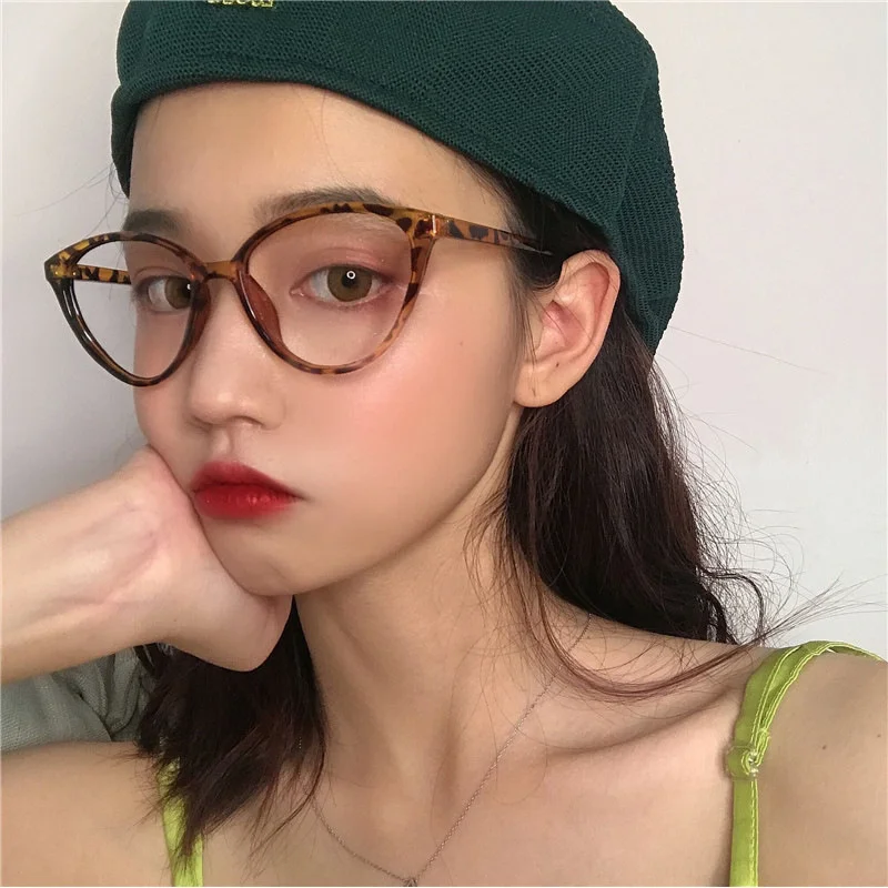 New fashion unisex cat eye plain glasses for women pc frame party eyeglasses female decorative spectacles
