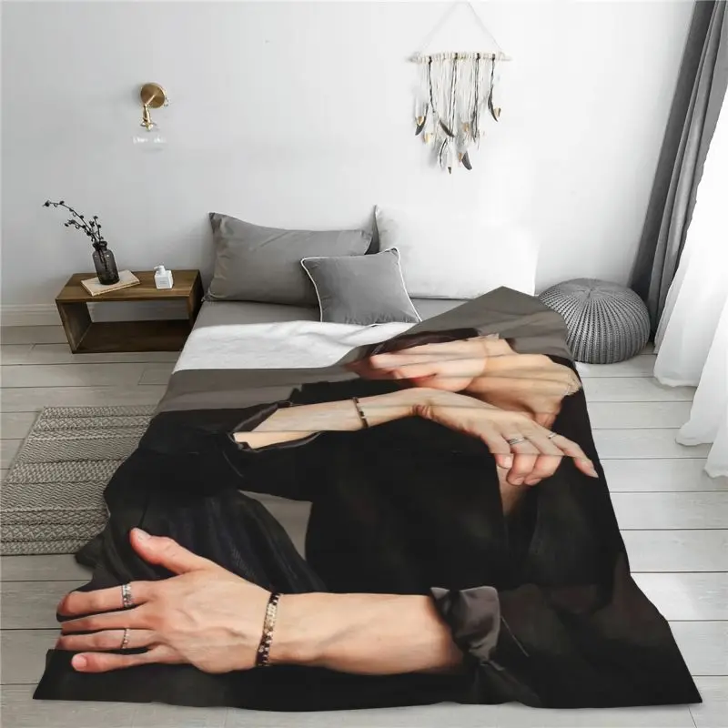 Настоящие красивые одеяла на заказ теплое фланелевое одеяло Hwang в Youp Cha EunWoo