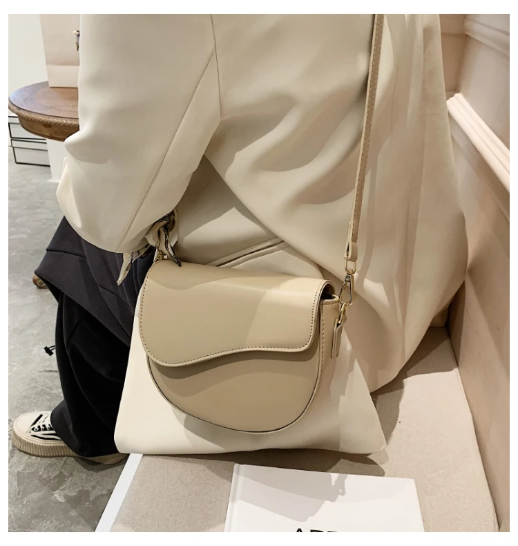 Женская наплечная сумка из ПУ кожи новая однотонная Дизайнерская Вечерние