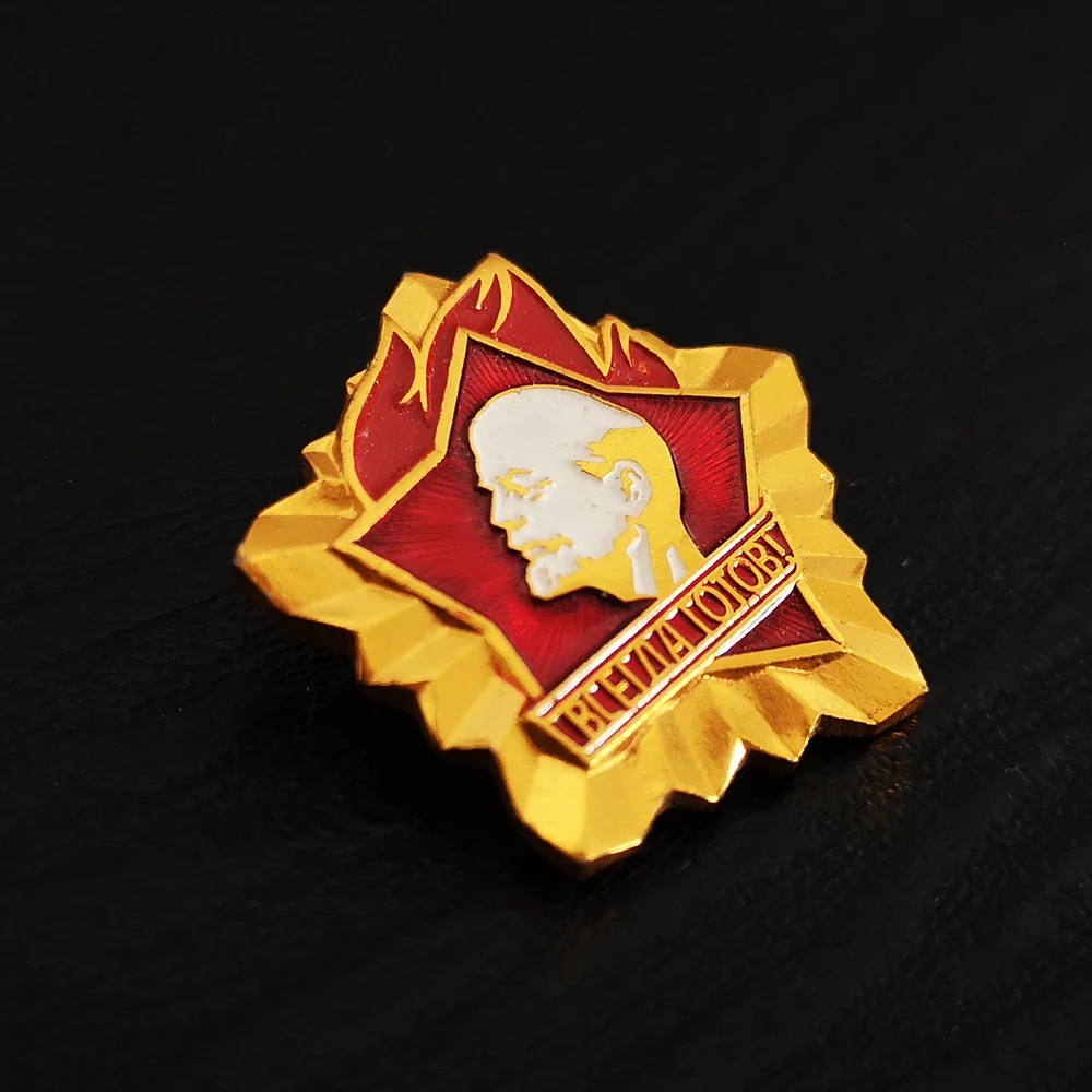 Значок с лацканами России СССР винтажная Античная классика металлический значок