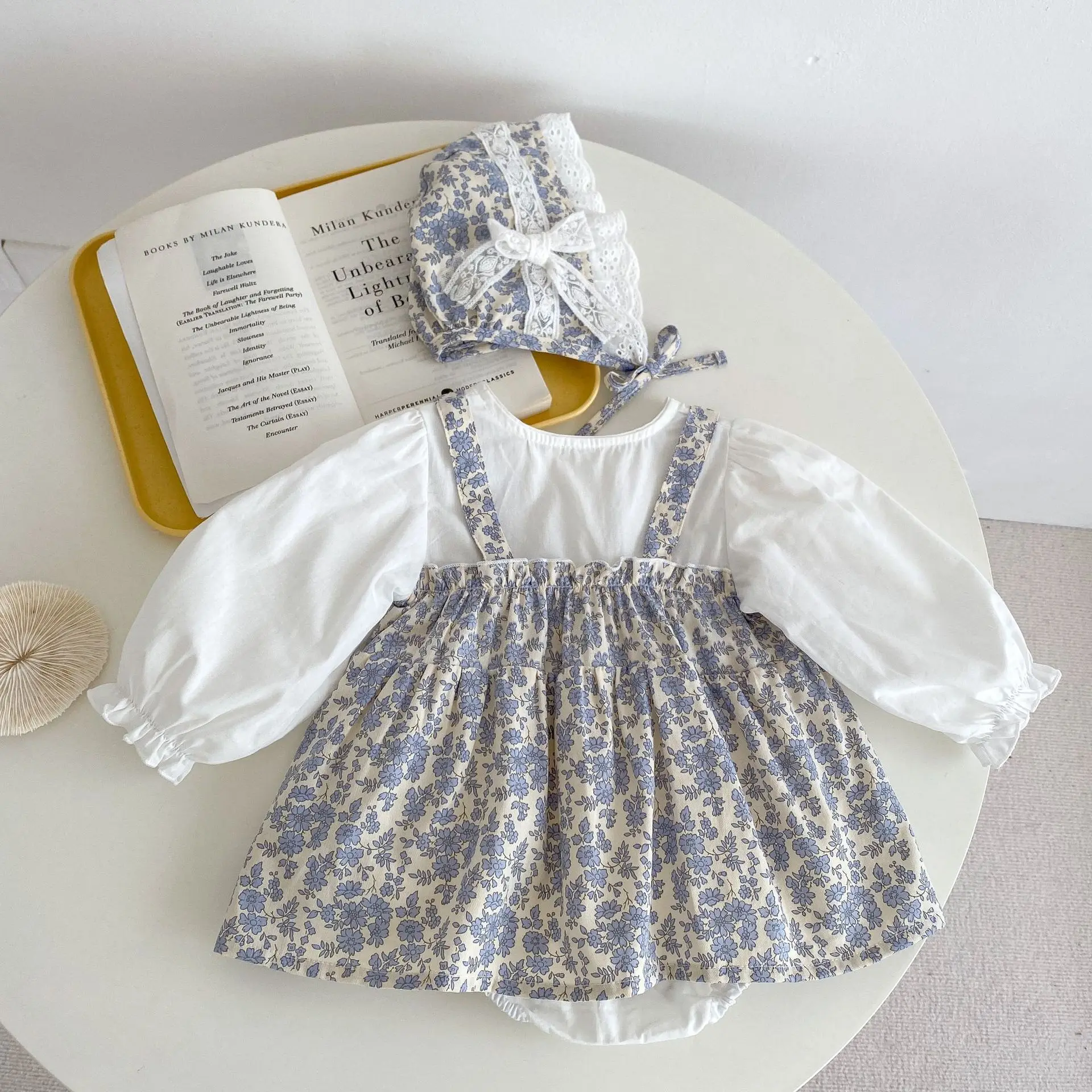 Spring and Autumn New Baby Costume Little Flower Princess Fake Two Piece Bodysuit Newborn Long Sleeve Girl's Dress Set