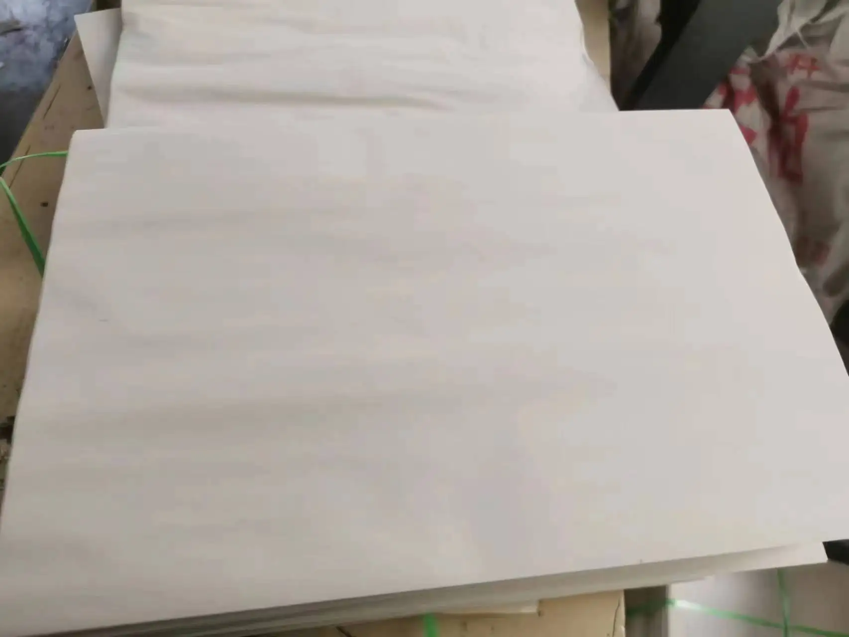 

paper for eyelashes package and making price for 100kg
