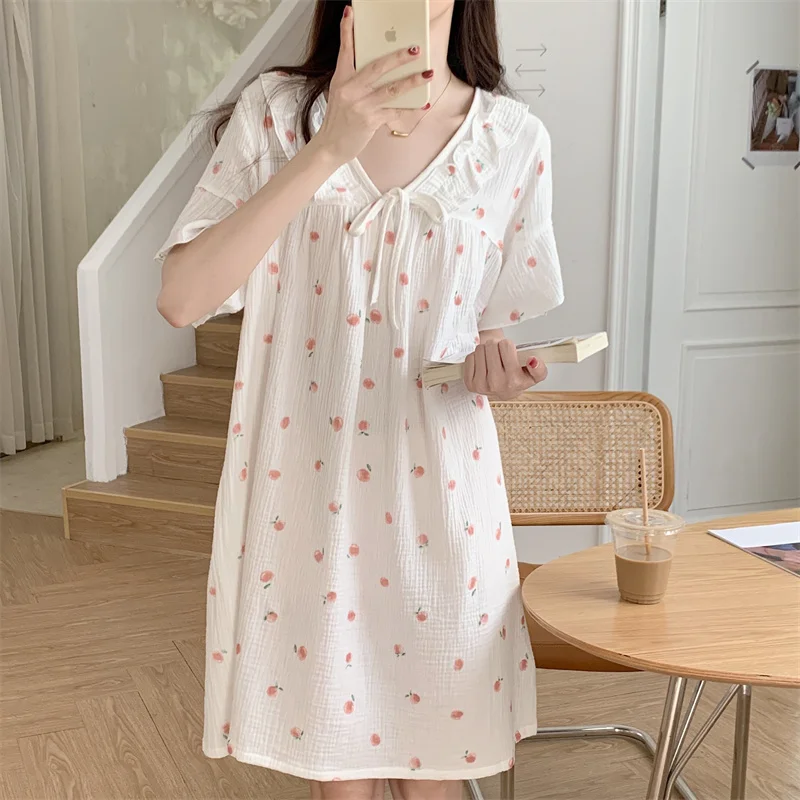 

Летняя Милая женская пижама с коротким рукавом и V-образным вырезом, удобная газовая ночная рубашка из крепа, Свободная Домашняя одежда, ночная рубашка S064