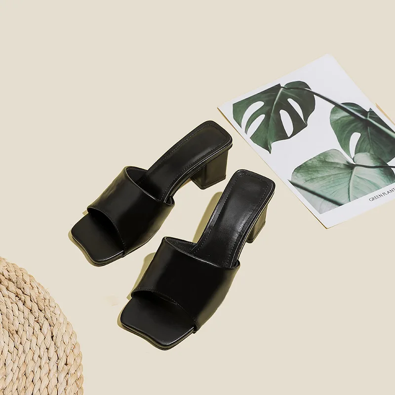 2022 New Square Toe Summer Women Designer Slippers Sandals Fashion Solid Color Ladies Low Heels Slides Shoes Slippers Women