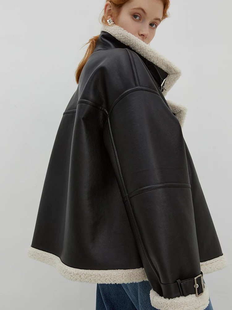 Рисунок 3 - Утепленная зимняя женская куртка MOLAN