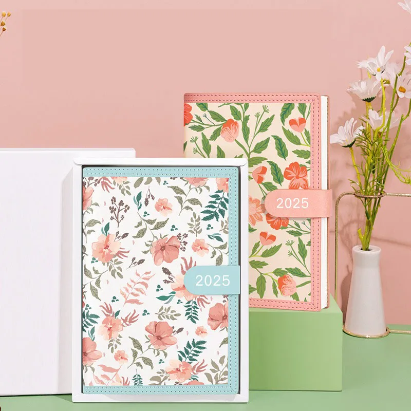 Книга расписания 2025. с еженедельным планом. Ежемесячные записи. регистрации